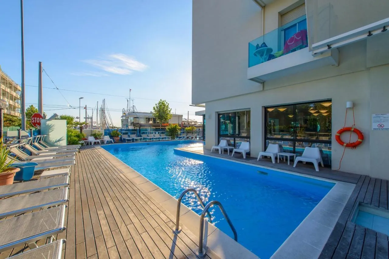 ***  Hotel Giulietta Riccione Italia